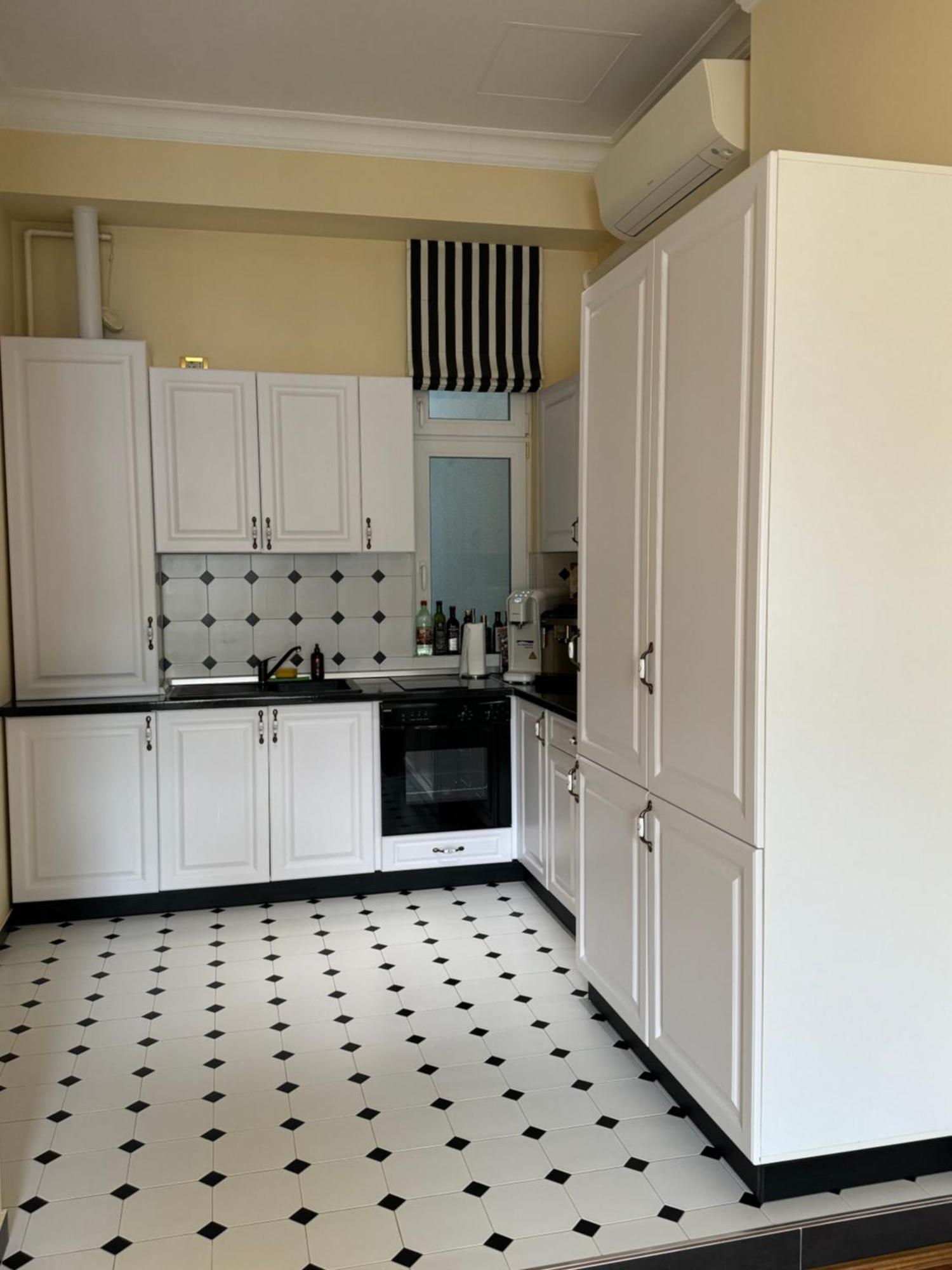 Charming & Lovely Downtown Apartment Timisoara